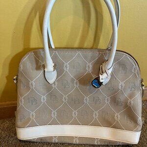 Dooney & Bourke Tote
